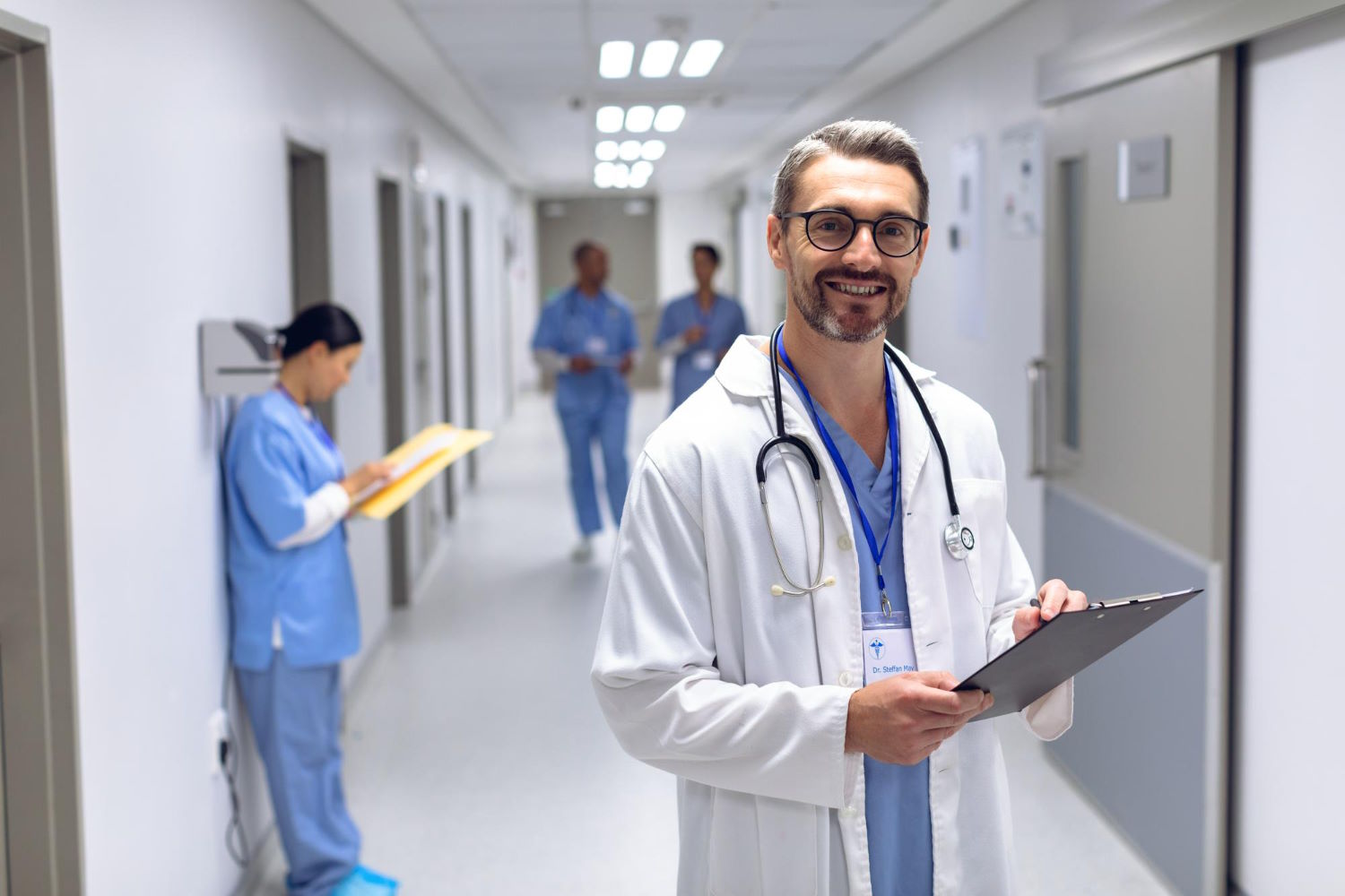 Obowiązkowe OC lekarzy – co warto wiedzieć?
